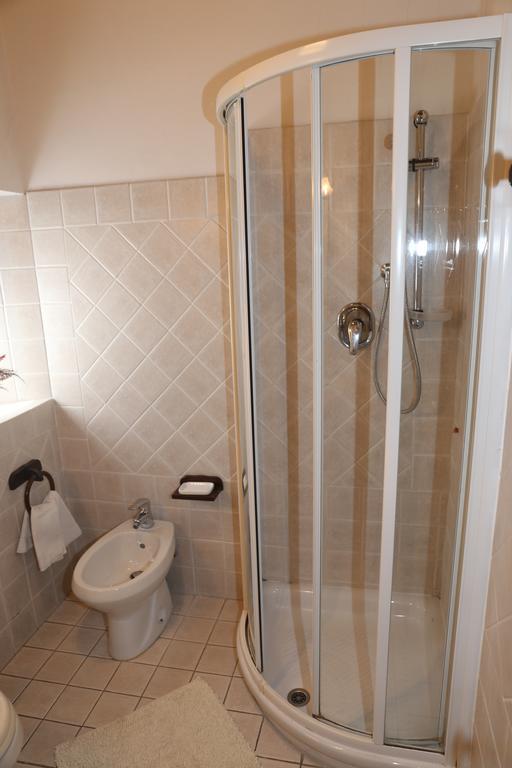 Apartment Piazza Matteotti Греве-ин-Кьянти Экстерьер фото